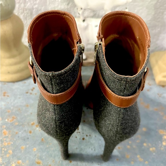 EUC Antonio Melani Brown Leather and Gray Wool Heeled Boots - Picture 4 of 16